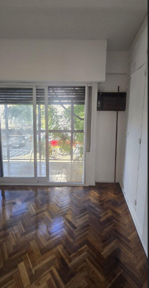 EN VENTA DEPTO DUPLEX 3 AMB EN CABALLITO
