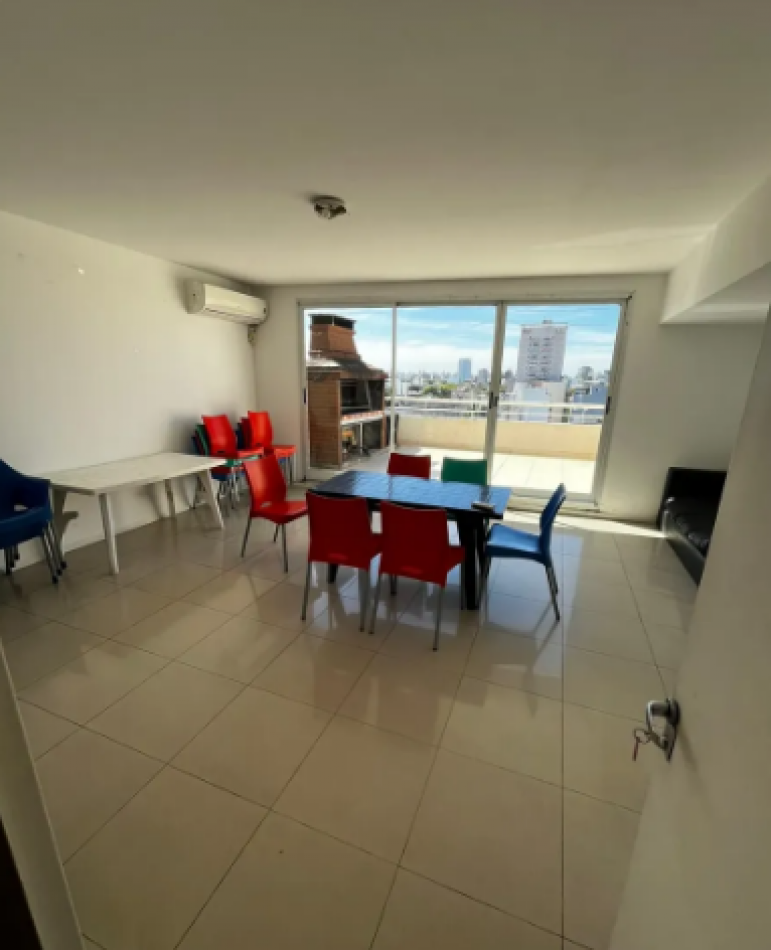 En venta Amplio monoambiente al contrafrente en Flores