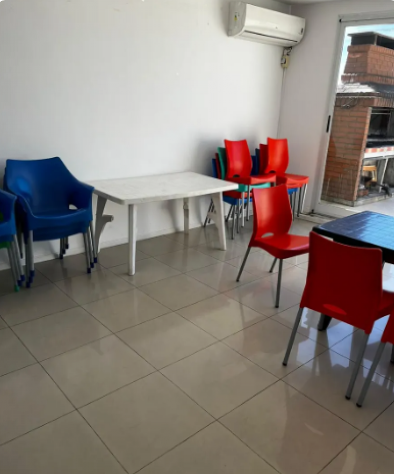En venta Amplio monoambiente al contrafrente en Flores