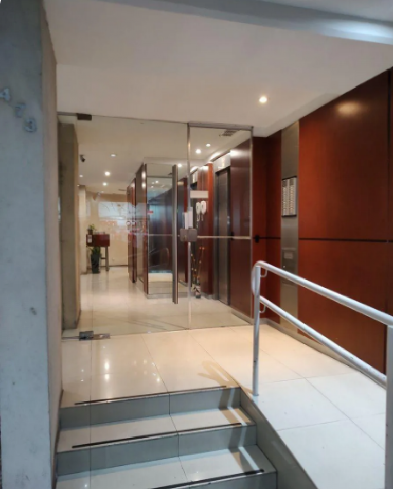 En venta Amplio monoambiente al contrafrente en Flores