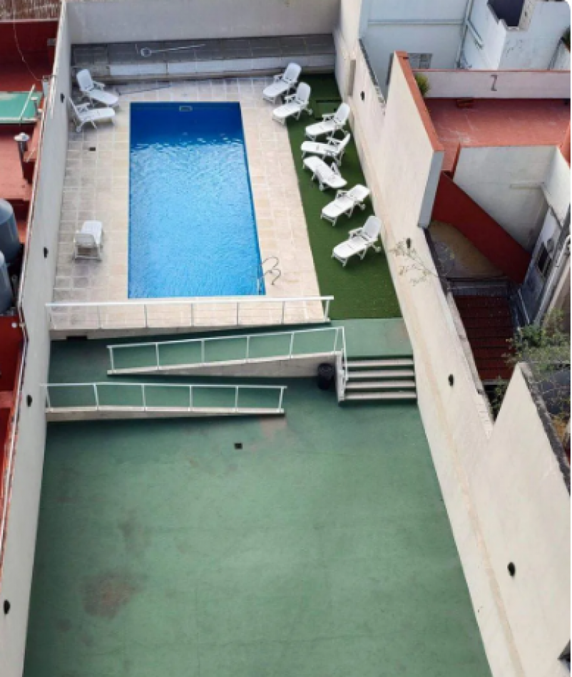 En venta Amplio monoambiente al contrafrente en Flores