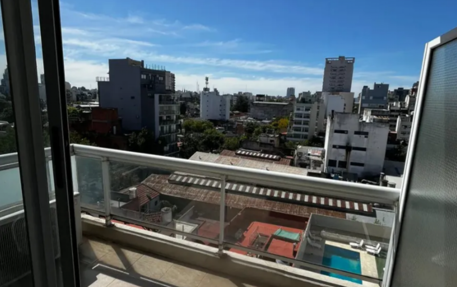 En venta Amplio monoambiente al contrafrente en Flores