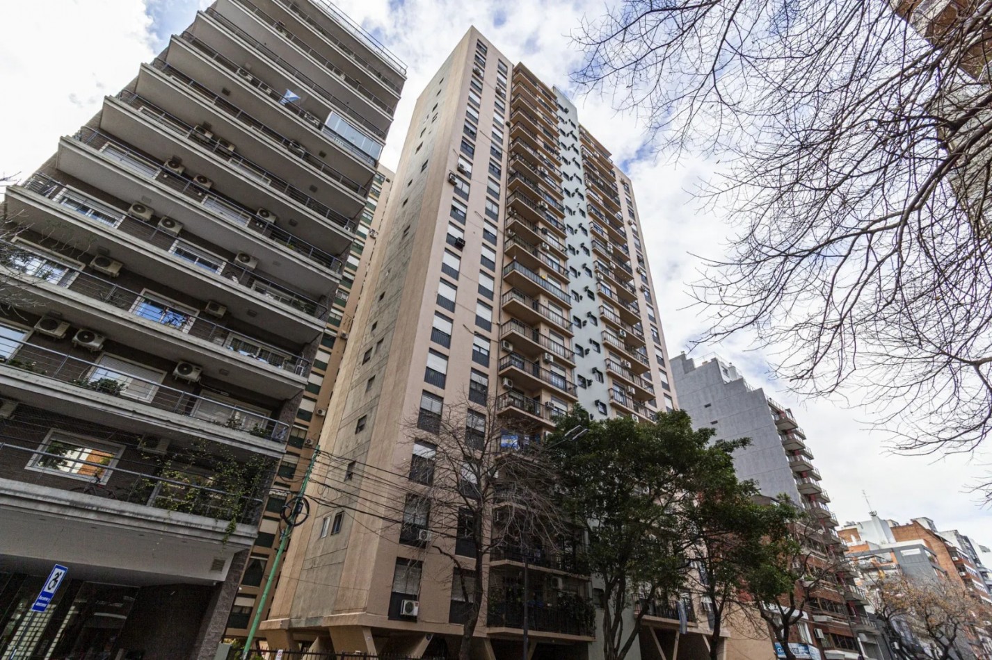 Venta departamento 5 amb con balcon en Alberdi 1600, Caballito