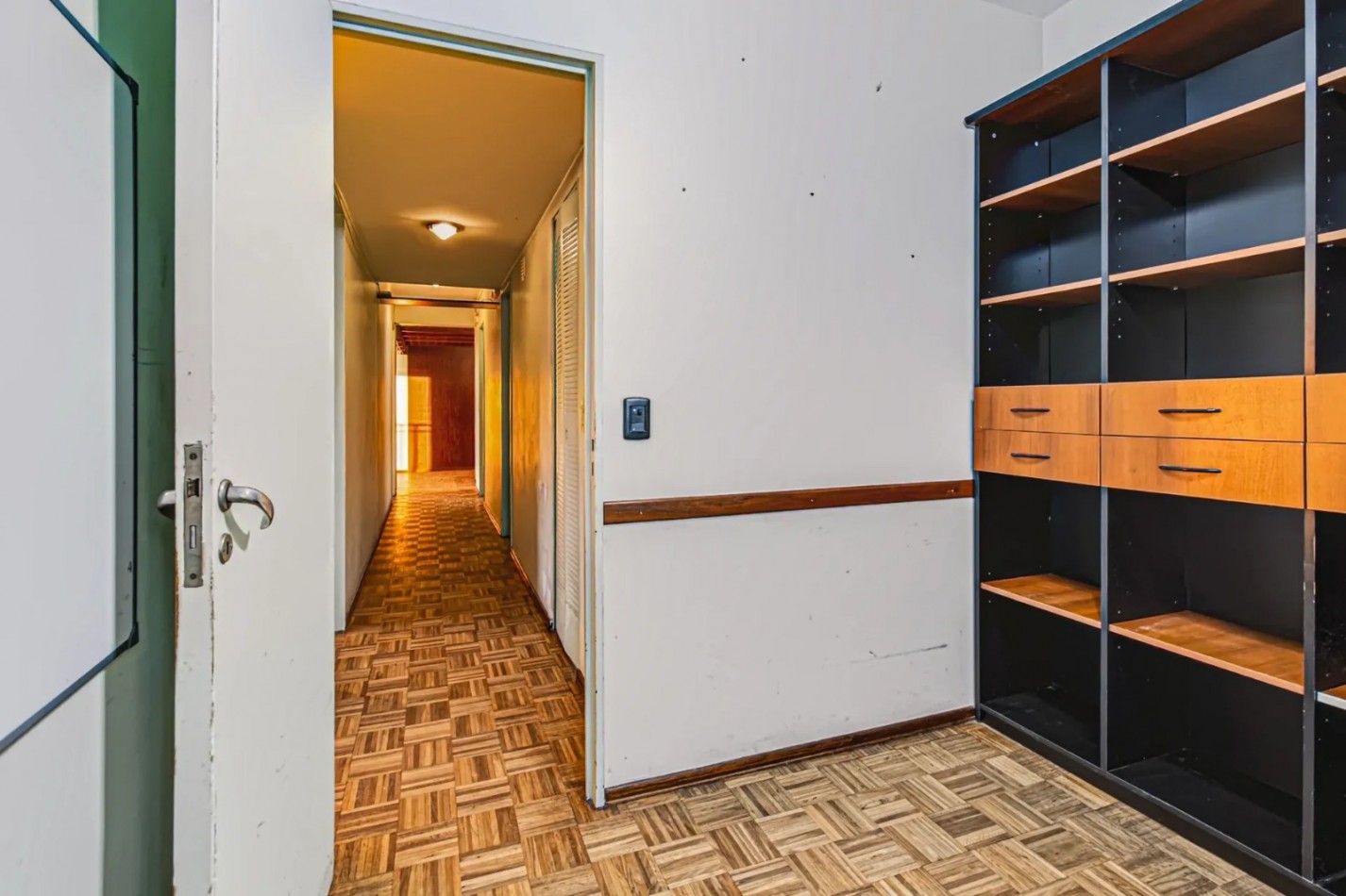 Venta departamento 5 amb con balcon en Alberdi 1600, Caballito