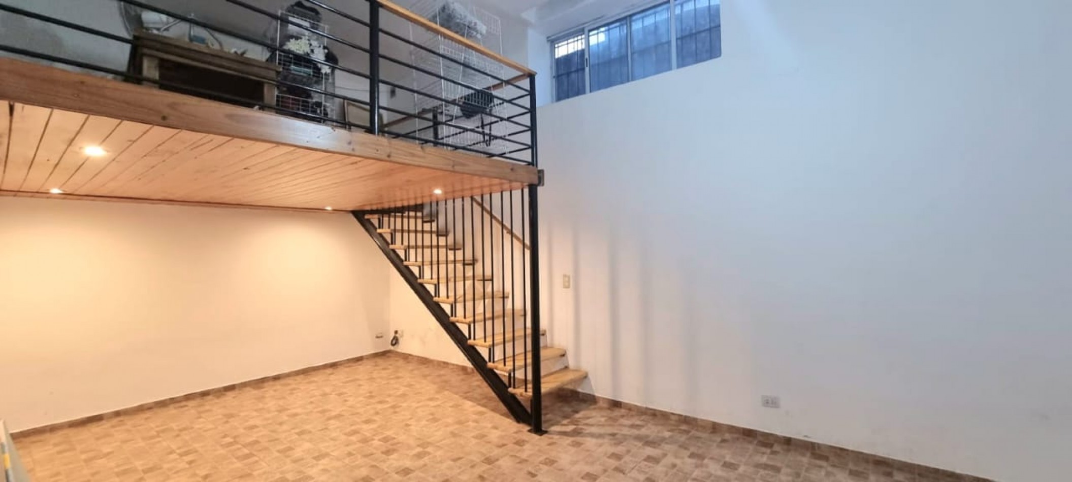 Alquiler ph tipo loft 4 ambientes con terraza en Av San Martin 3200, Paternal