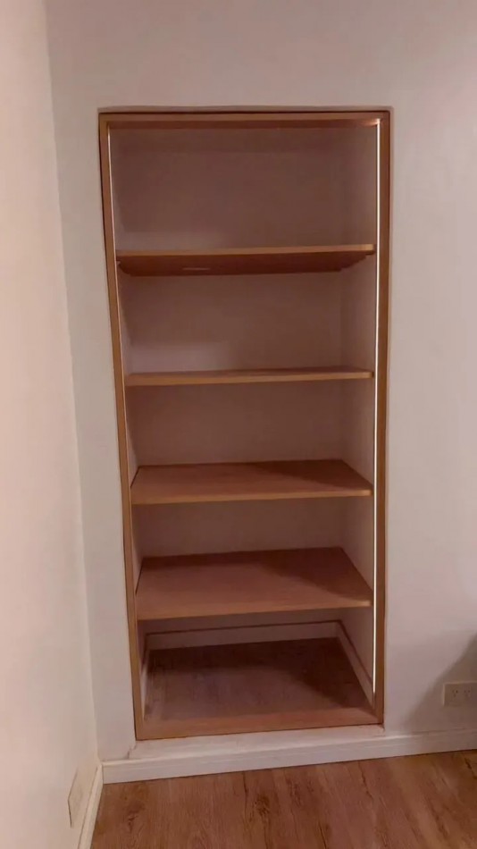 Venta departamento 2 amb refaccionado en Azcuenaga 1000, Recoleta