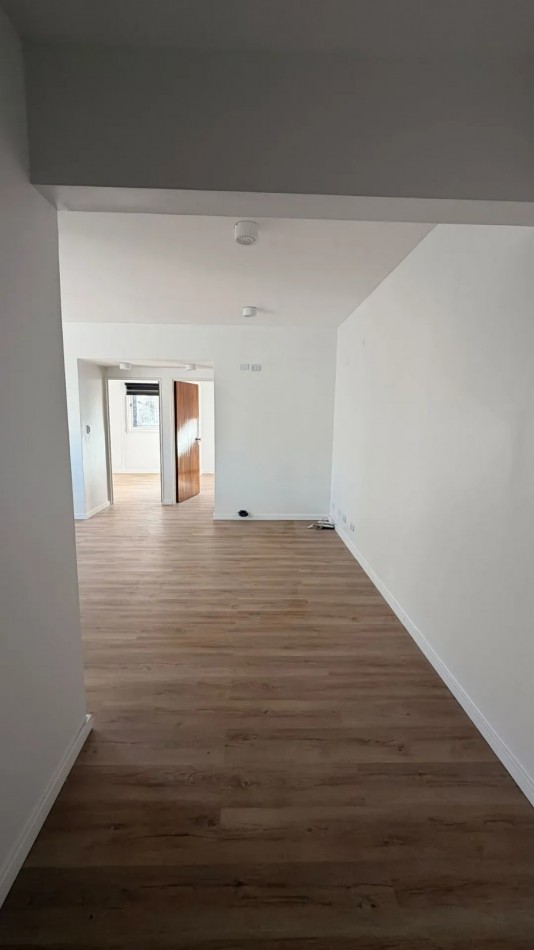 Venta departamento 3 amb refaccionado en Sarmiento 1400, San Nicolas