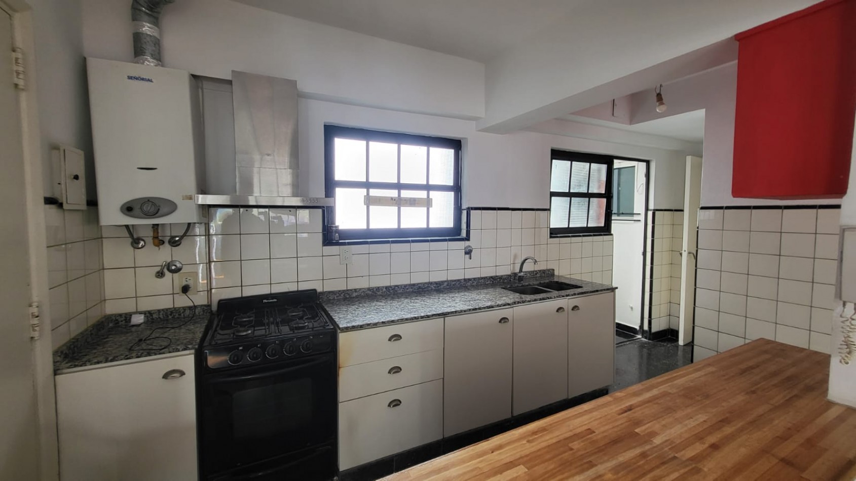 Venta departamento 4 amb con dependencia en Fragata Sarmiento 100, Caballito
