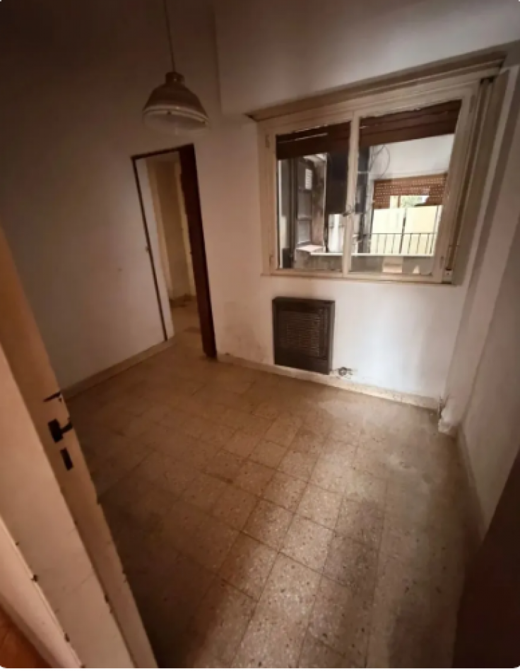 Oportunidad Inversor A Refaccionar 3 Amb Con Balcon Al Frente 76 M2 Sobre Av Avellaneda Flores
