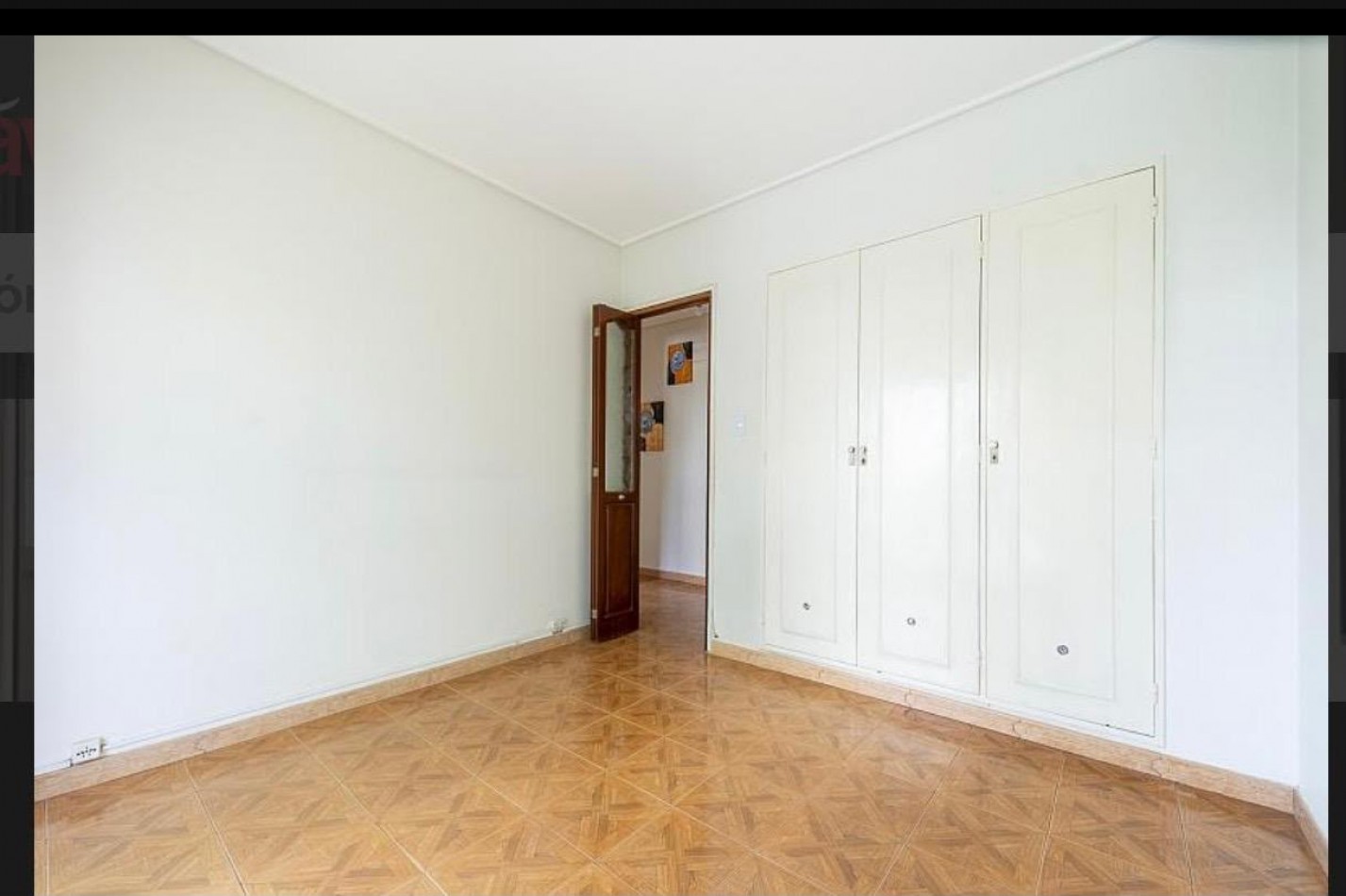 Venta departamento 3 amb con balcon en Rosario 100, Caballito