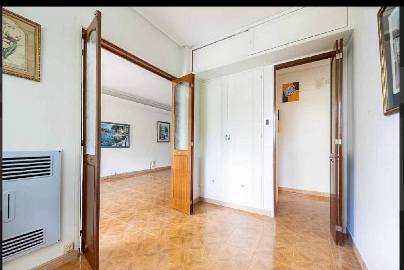 Venta departamento 3 amb con balcon en Rosario 100, Caballito