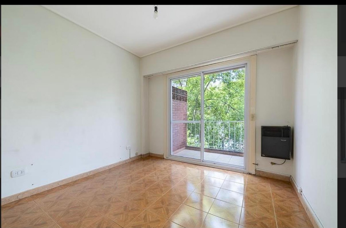 Venta departamento 3 amb con balcon en Rosario 100, Caballito