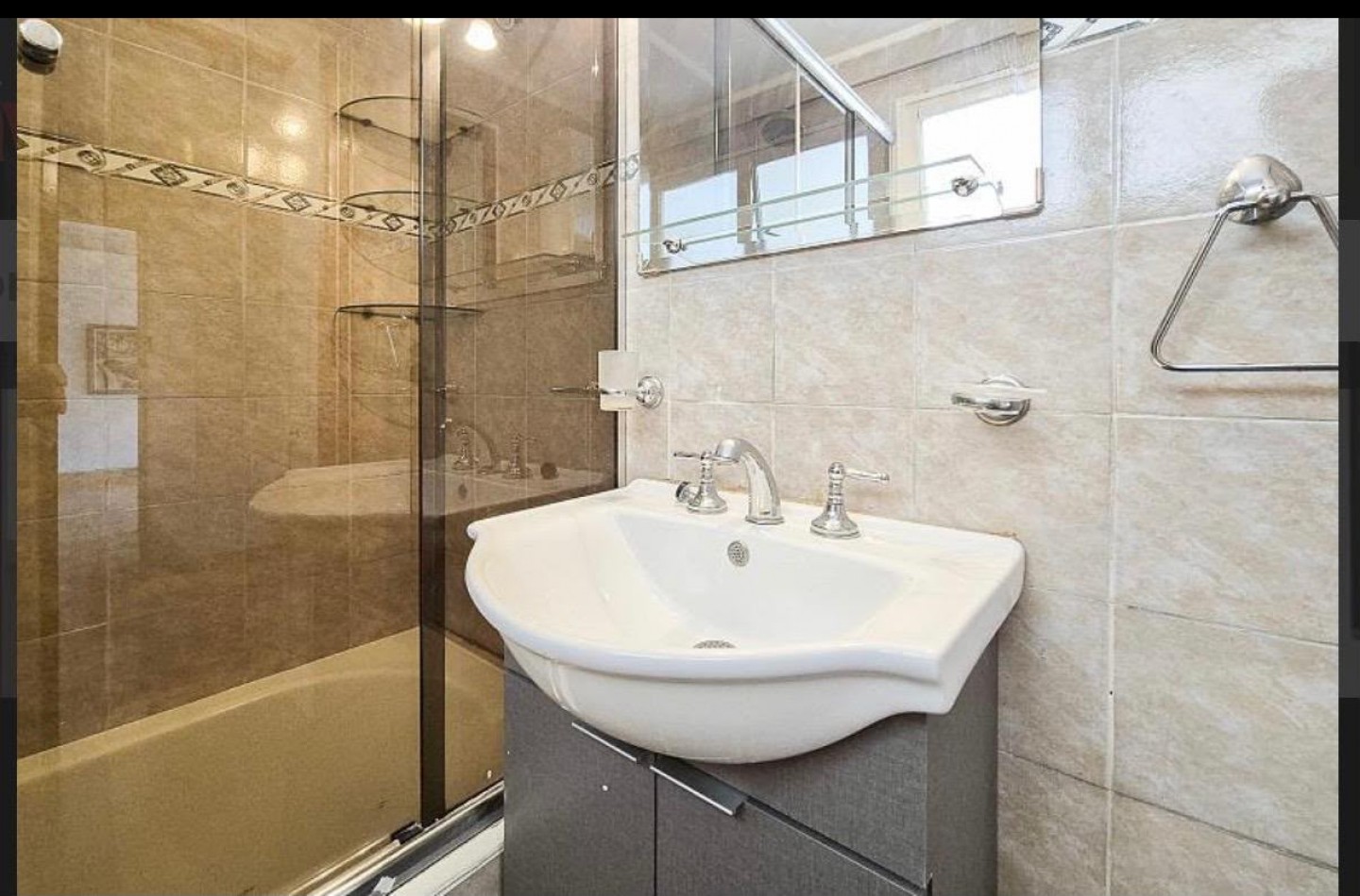 Venta departamento 3 amb con balcon en Rosario 100, Caballito