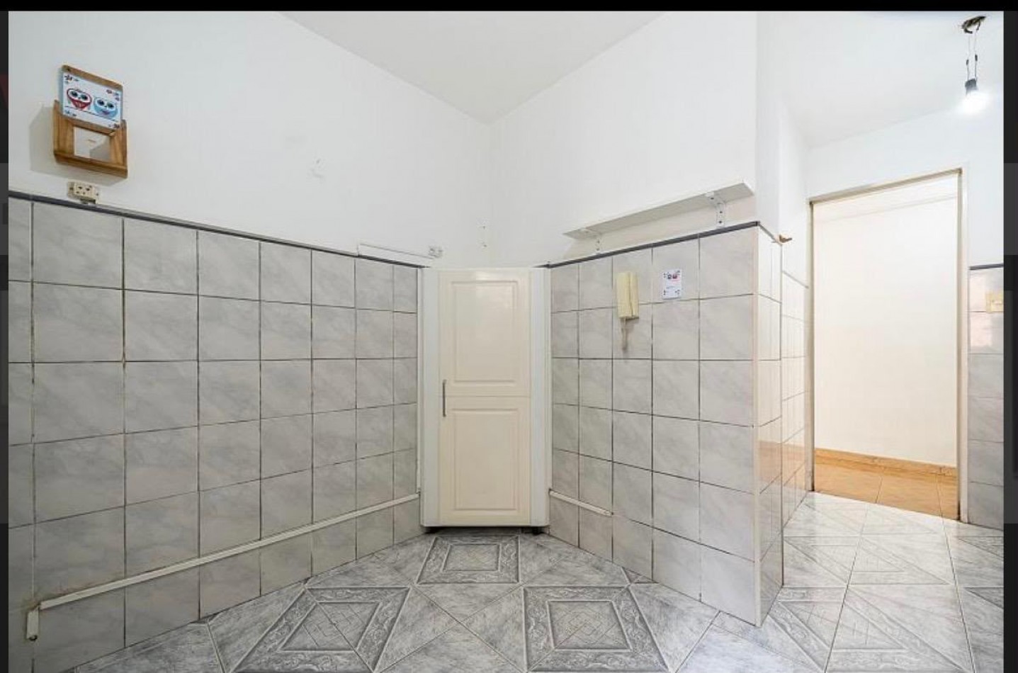 Venta departamento 3 amb con balcon en Rosario 100, Caballito