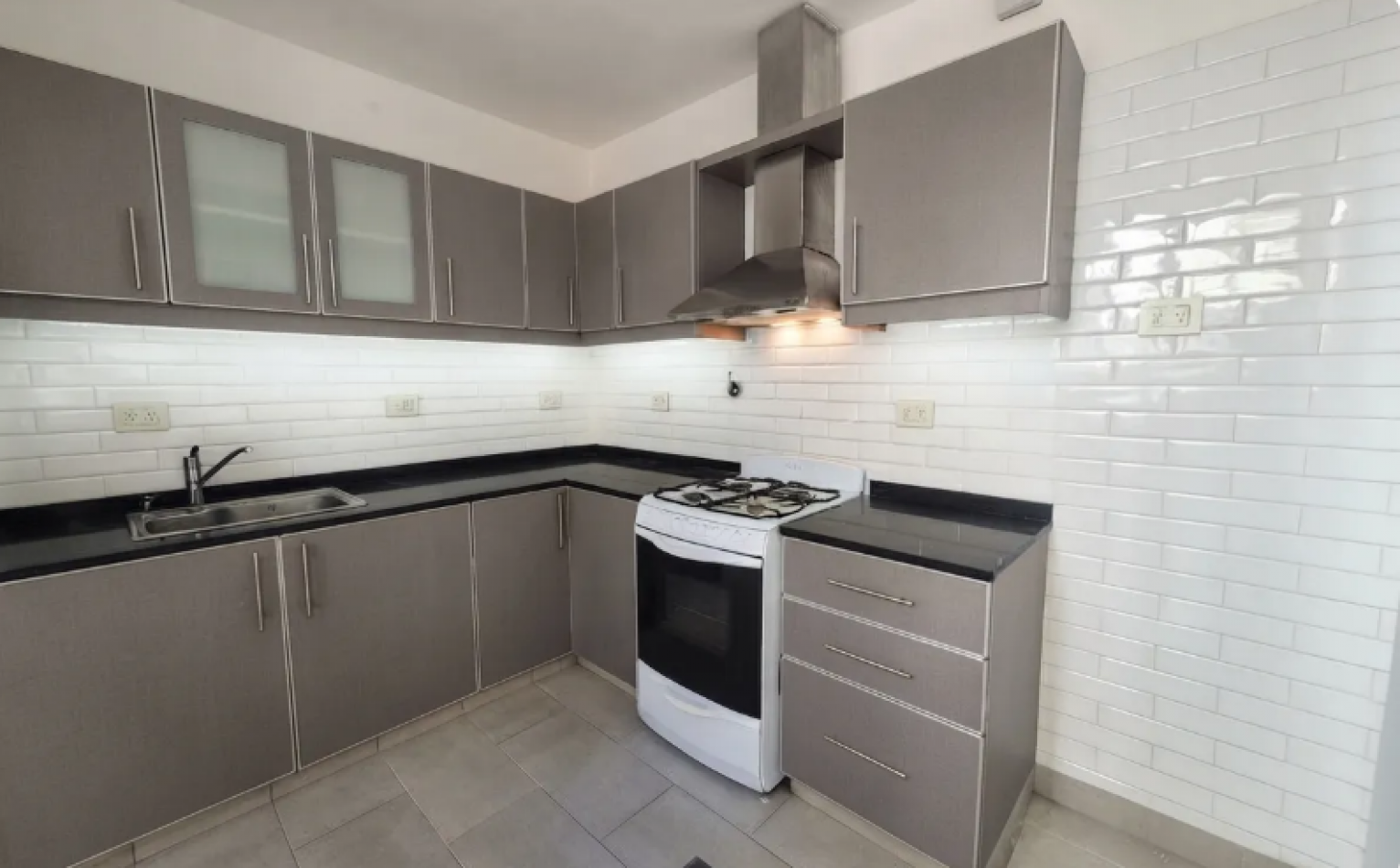 En venta Semipiso 4 amb con dependencia en Caballito