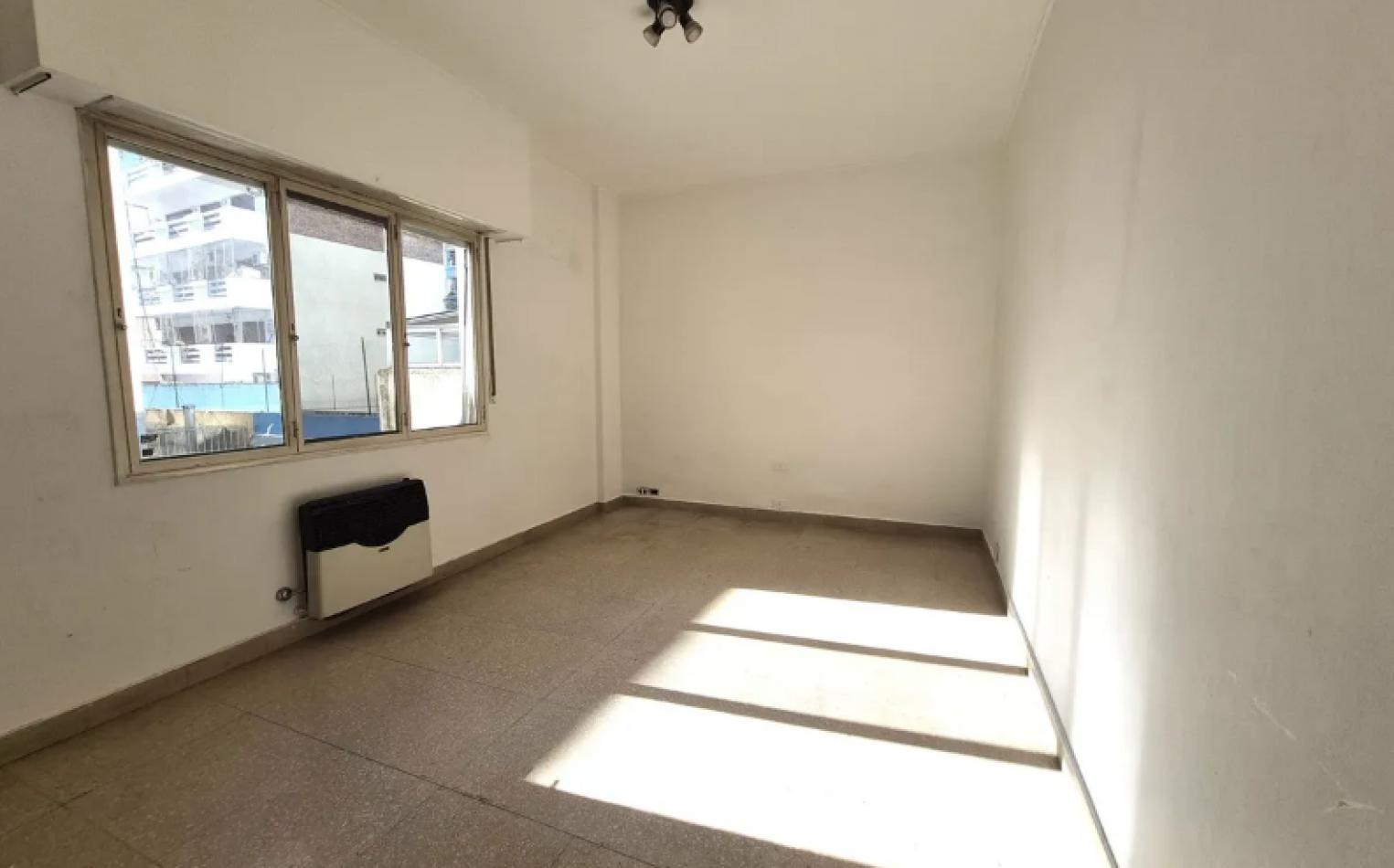En venta Semipiso 4 amb con dependencia en Caballito