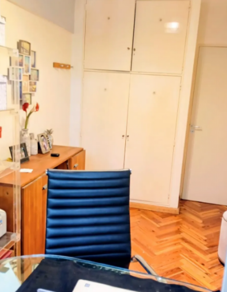 En Venta Excelente 3 Amb Gran Patio con Jardin, Parrilla y Horno de Barro en Caballito