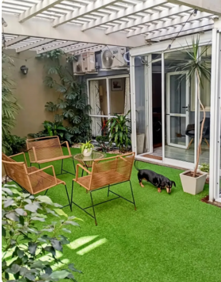 En Venta Excelente 3 Amb Gran Patio con Jardin, Parrilla y Horno de Barro en Caballito