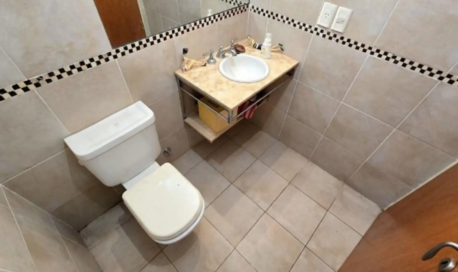 Venta semipiso 7 amb con cochera en torre de categoria Almagro