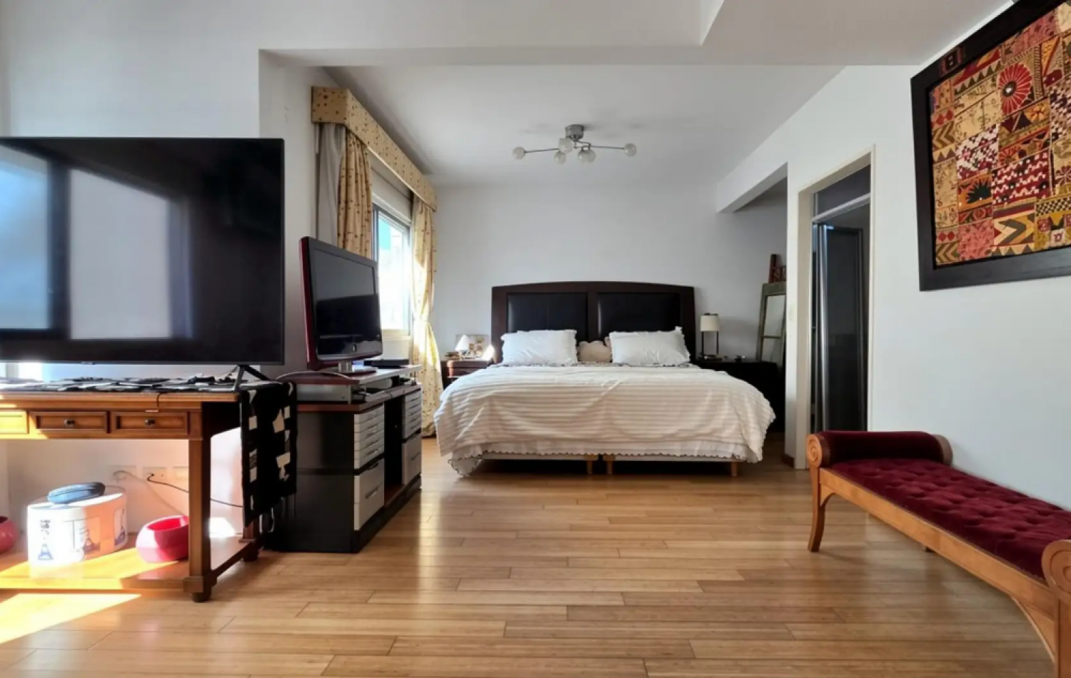 Venta semipiso 7 amb con cochera en torre de categoria Almagro