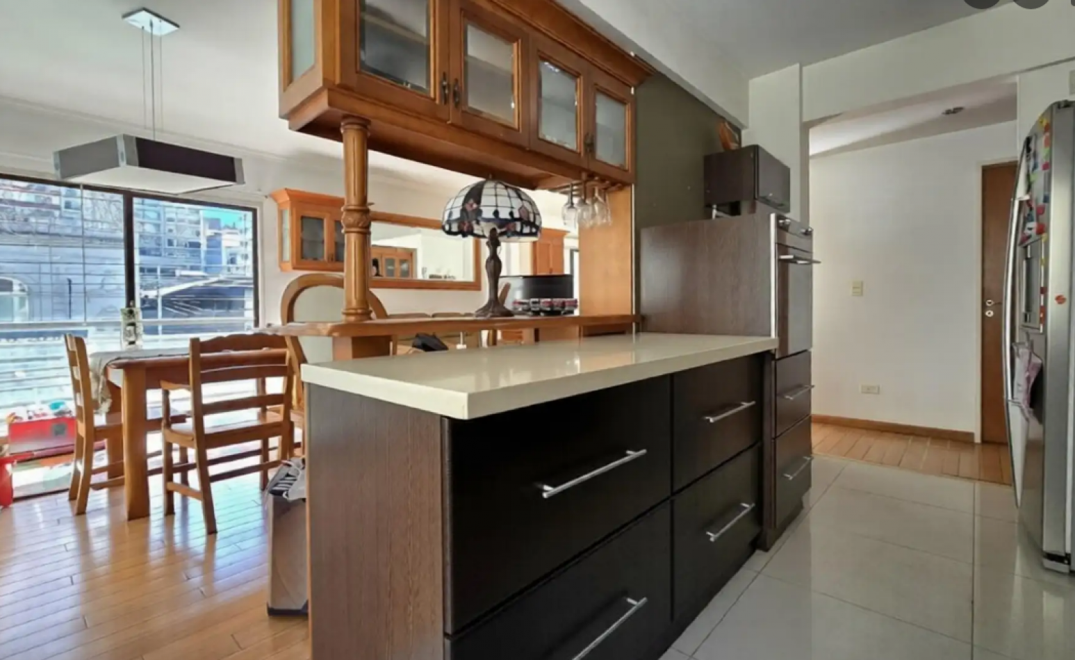 Venta semipiso 7 amb con cochera en torre de categoria Almagro