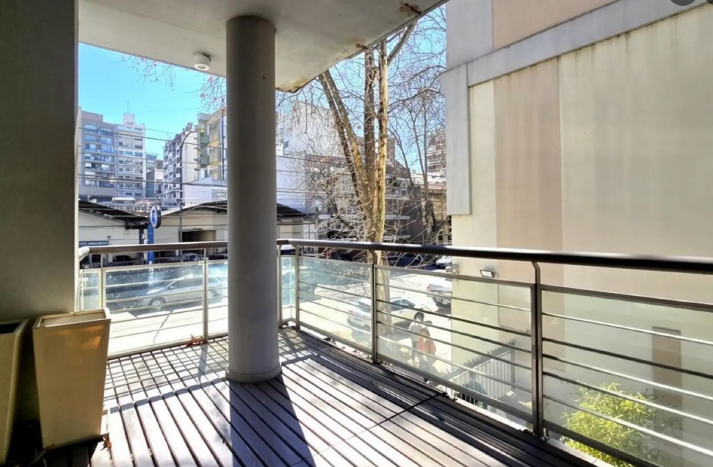 Venta semipiso 7 amb con cochera en torre de categoria Almagro