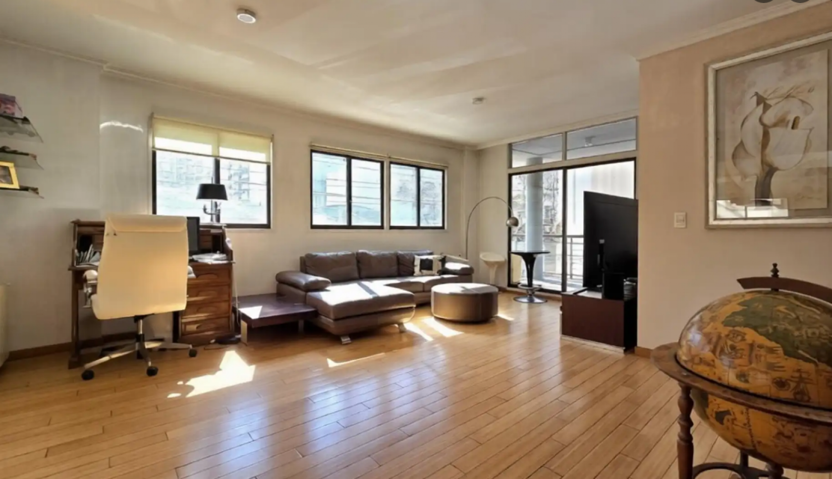 Venta semipiso 7 amb con cochera en torre de categoria Almagro
