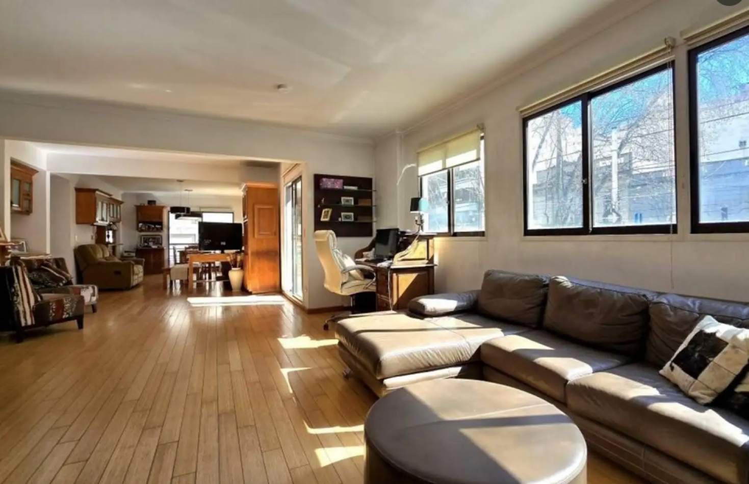 Venta semipiso 7 amb con cochera en torre de categoria Almagro