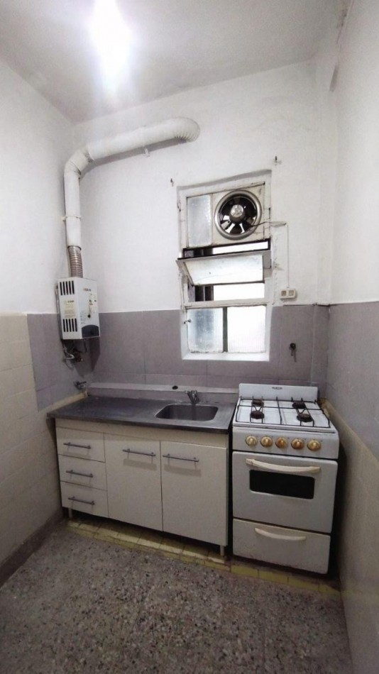 Venta depto 3 amb en Sarmiento 4100, Almagro.
