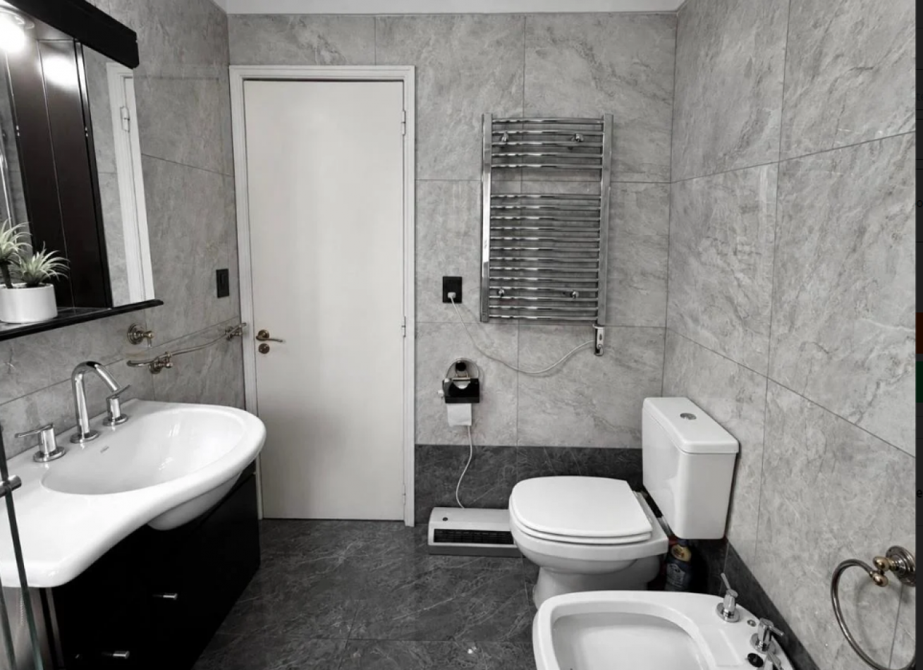 En venta Depto de 4 amb al Frente en Caballito