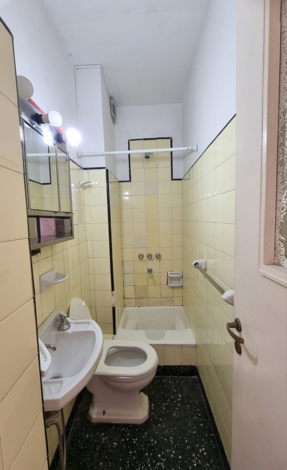 Alquiler departamento 2 amb en Av. Avellaneda al 900, Caballito 