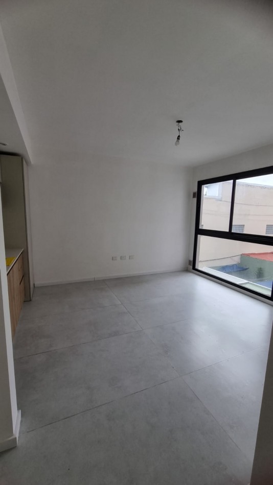 Alquiler 1 amb en Magariños Cervantes 1800 Villa Gral Mitre