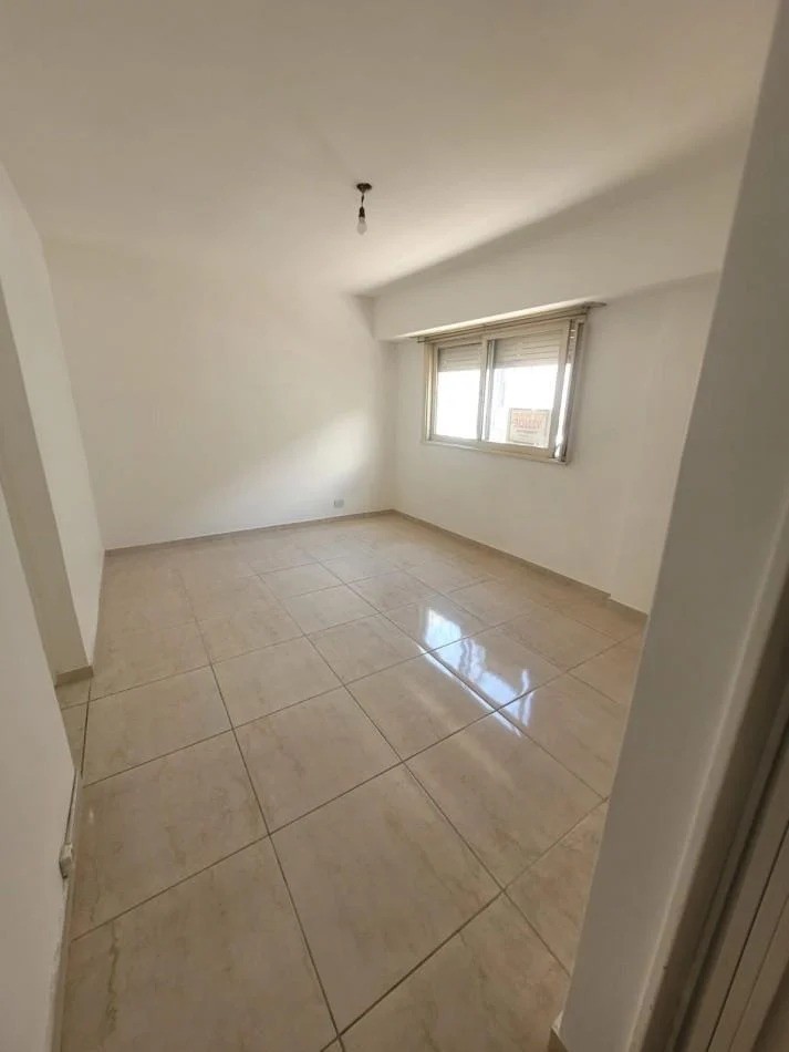 Venta departamento 2 amb con patio en Almagro