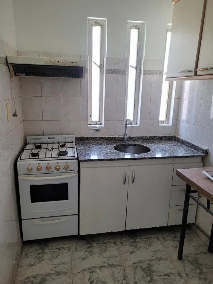 Venta departamento 2 amb con patio en Almagro