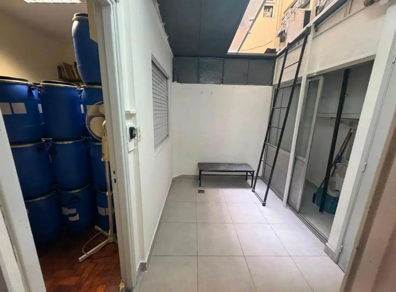 Venta departamento 4 amb con patio en Olaya 1000, Caballito