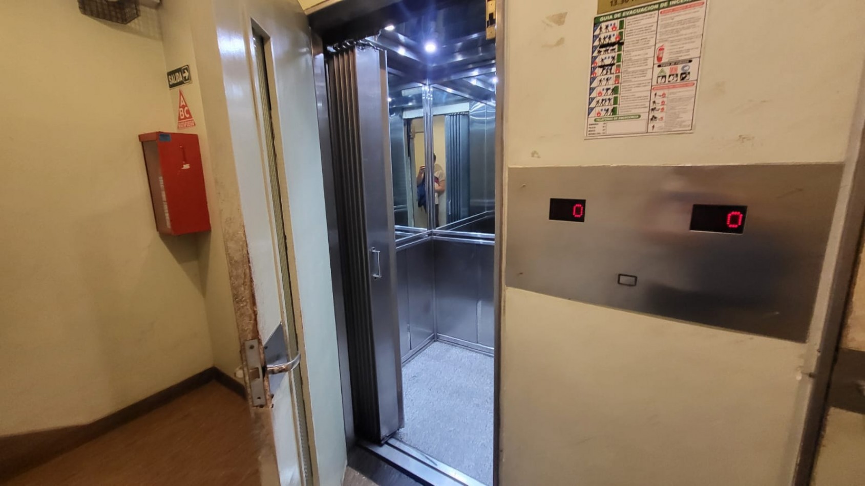 DEPARTAMENTO 3 AMB AL CONTRAFRENTE EN VILLA DEL PARQUE