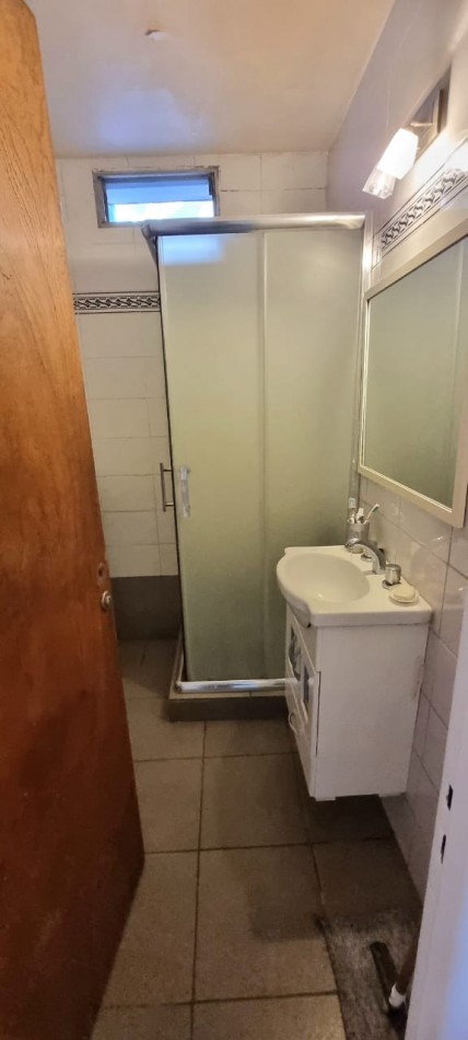 En venta departamento 4 amb con balcon en Flores Norte
