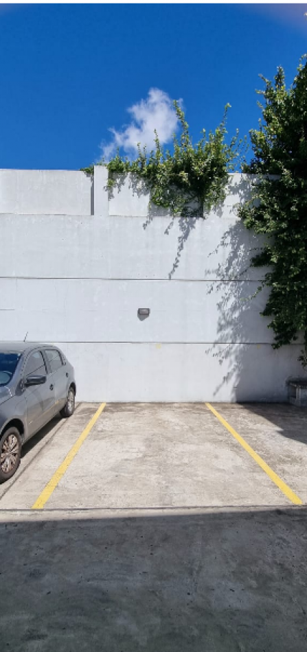 En Venta Amplio Monoambiente con cochera y baulera en Villa Urquiza