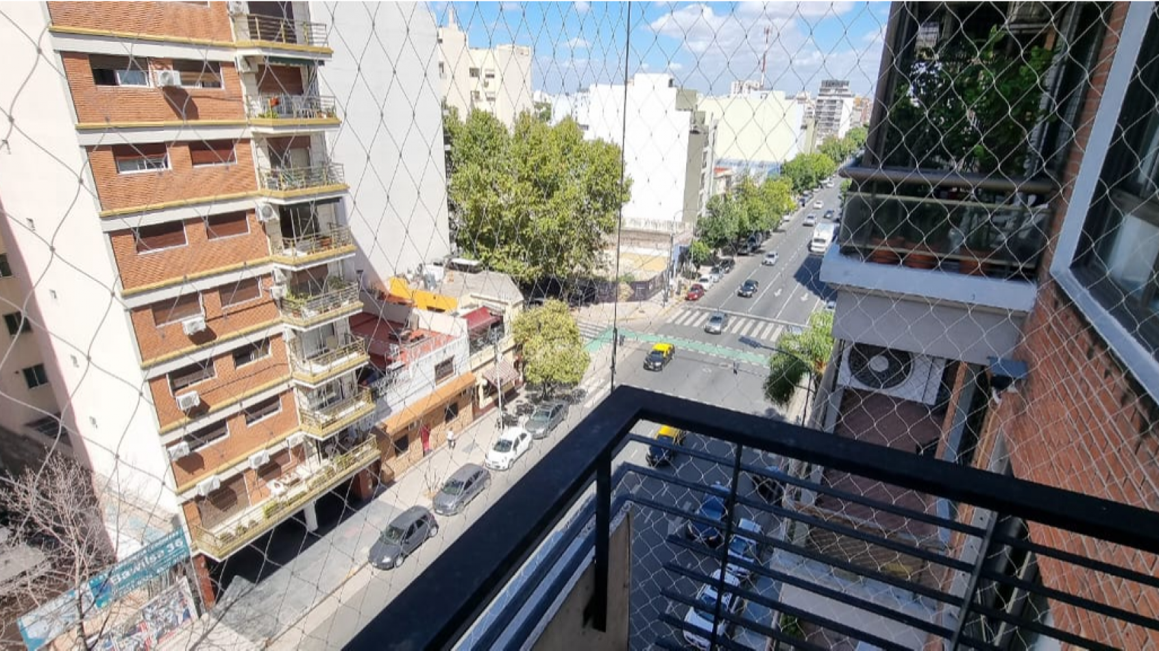 En Venta Amplio Monoambiente con cochera y baulera en Villa Urquiza