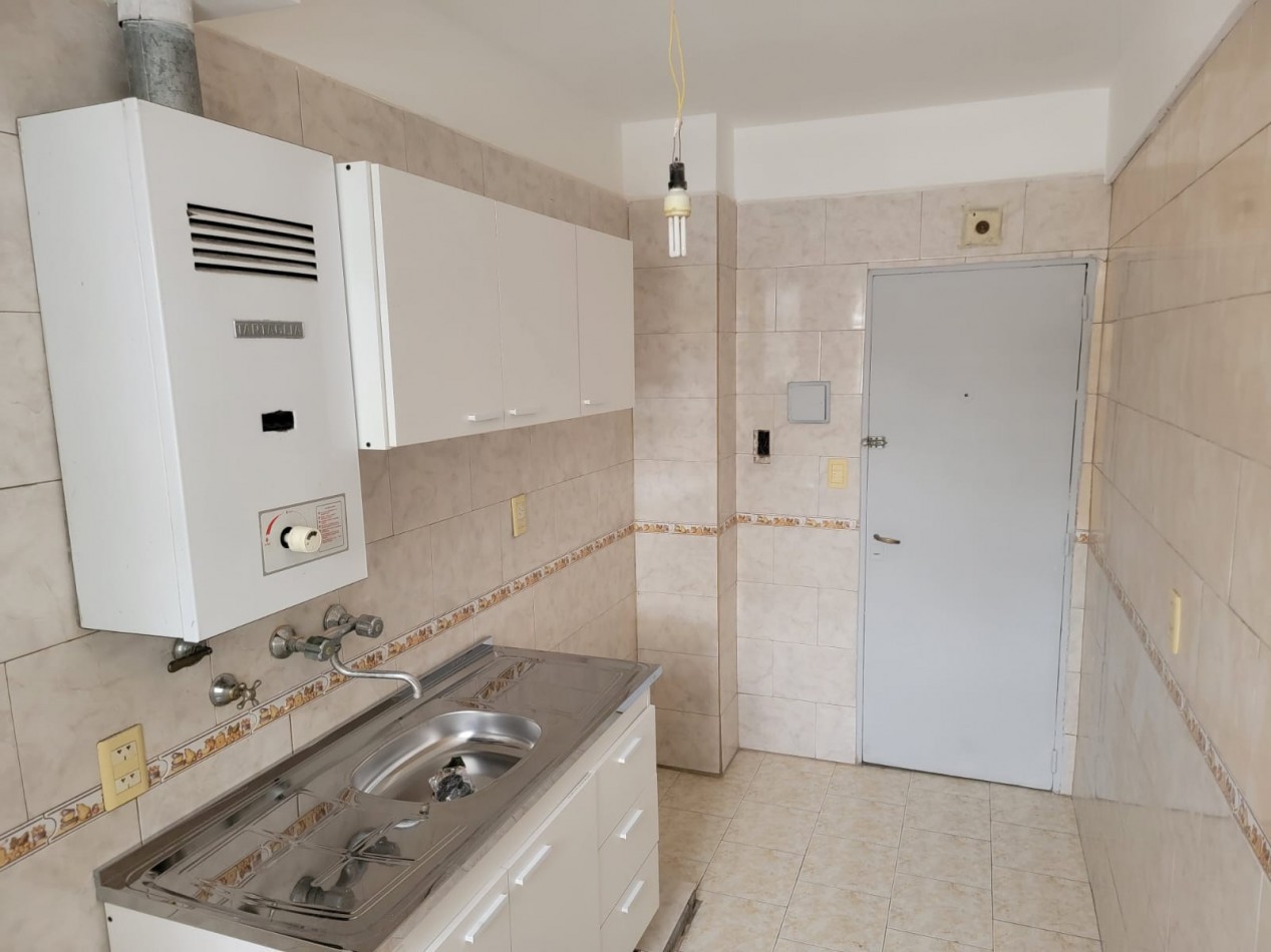 ¡OPORTUNIDAD! Venta departamento 3 amb en Aranguren 2900, Flores