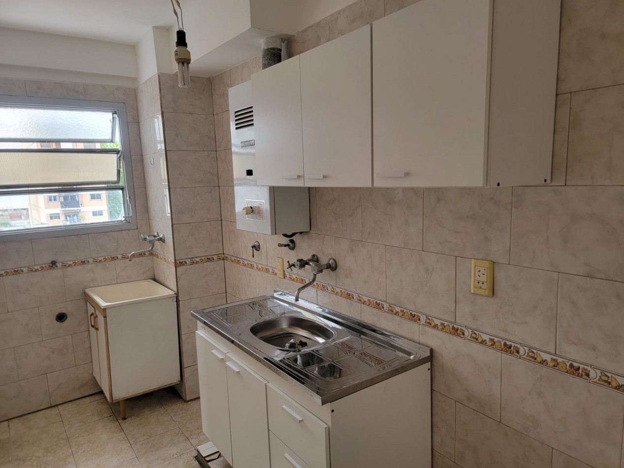 ¡OPORTUNIDAD! Venta departamento 3 amb en Aranguren 2900, Flores