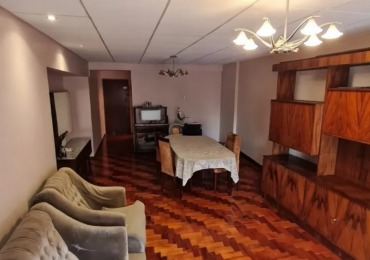 En venta depto de 4 amb con dependencia con cochera y baulera en Villa Urquiza