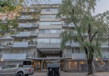 Venta departamento 3 ambientes con cochera en Parque Chacabuco 