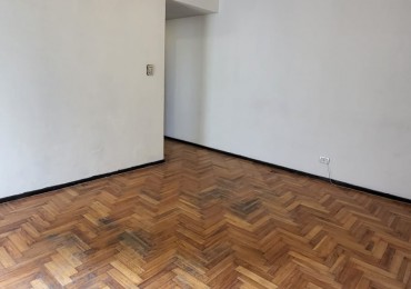 En Venta depto de 2 Amb en caballito
