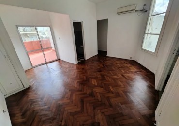 En venta Depto de 3 amb con dependencia en Congreso