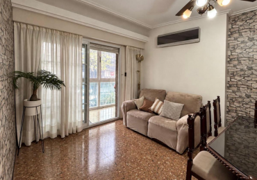 En venta Depto de 4 amb al Frente en Caballito